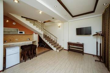 Двухуровневые апартаменты в Гостинице Bliss House Hotel